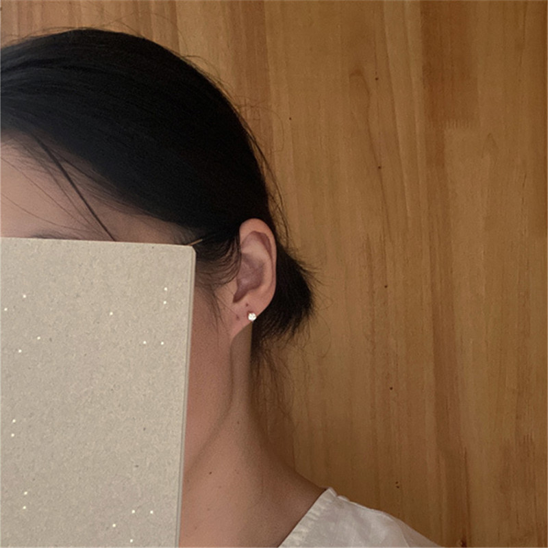 Pendientes de tuerca de circón - Body Jewelry Diamond reseña y precio